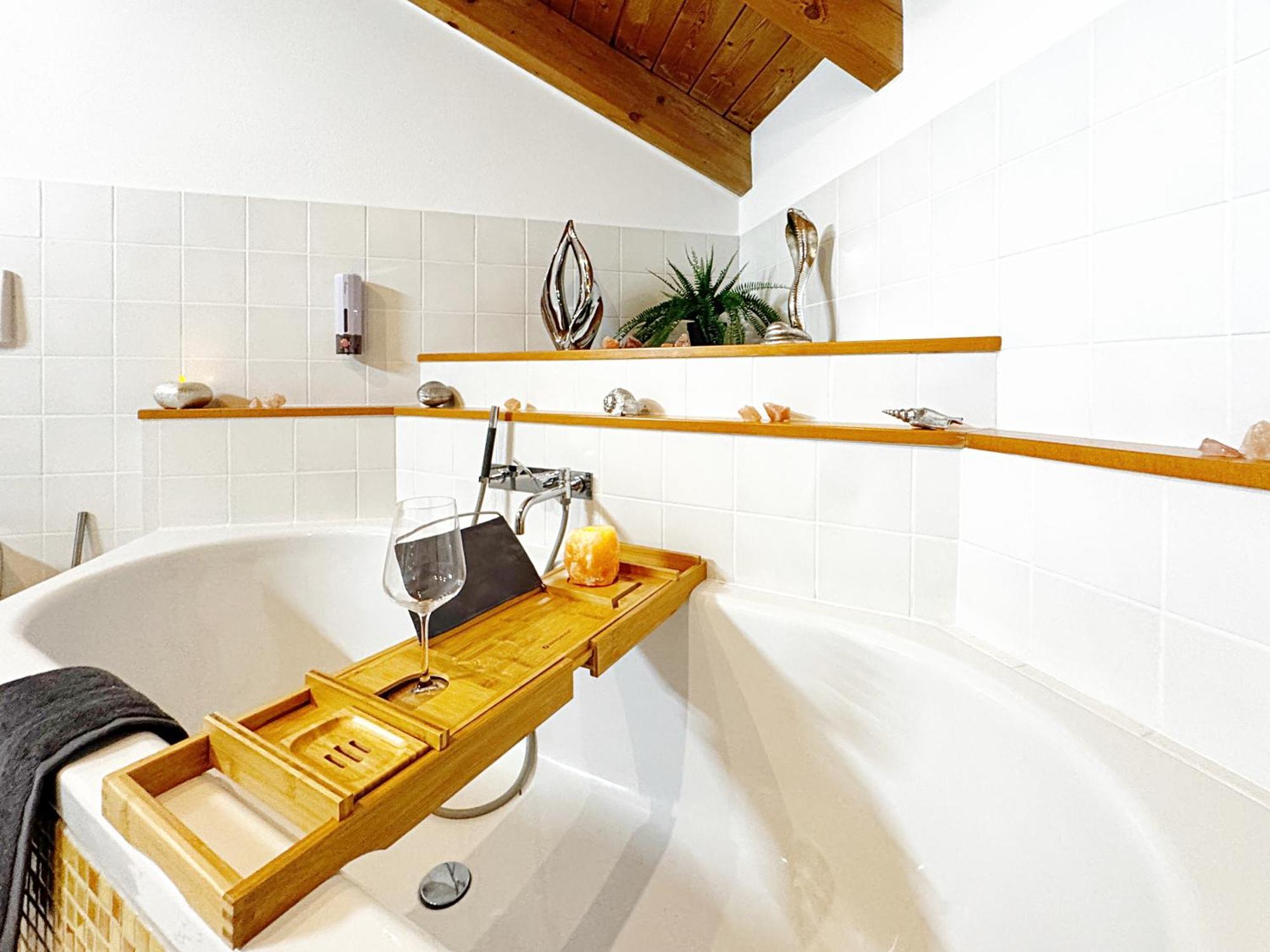 !Goldpath! Loft - Exclusiv - Xxl - Central - Sauna - Tiefgarage - Cozy Waldkirchen Buitenkant foto