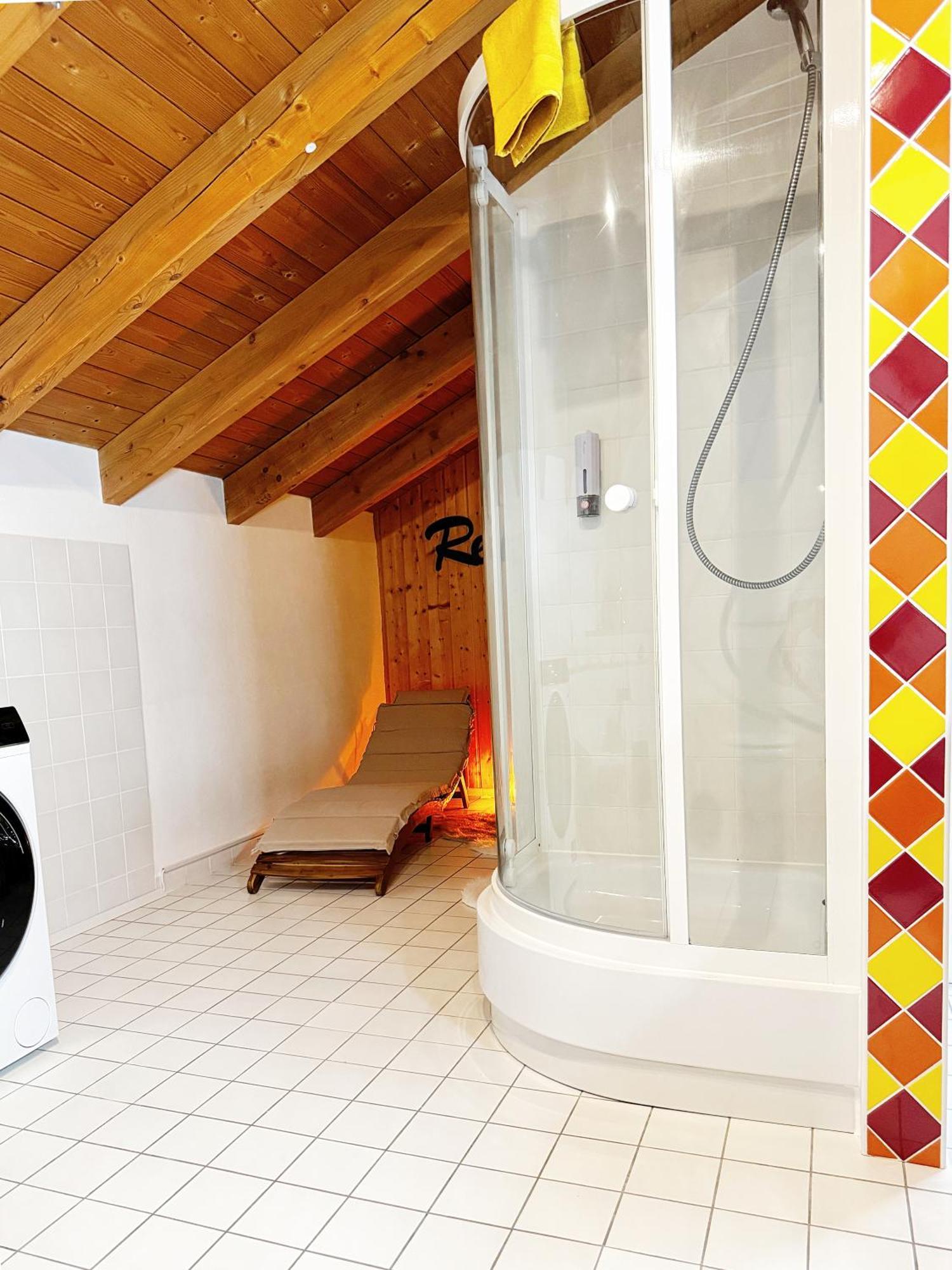 !Goldpath! Loft - Exclusiv - Xxl - Central - Sauna - Tiefgarage - Cozy Waldkirchen Buitenkant foto